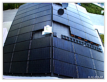 Schwarze Solaranlagen